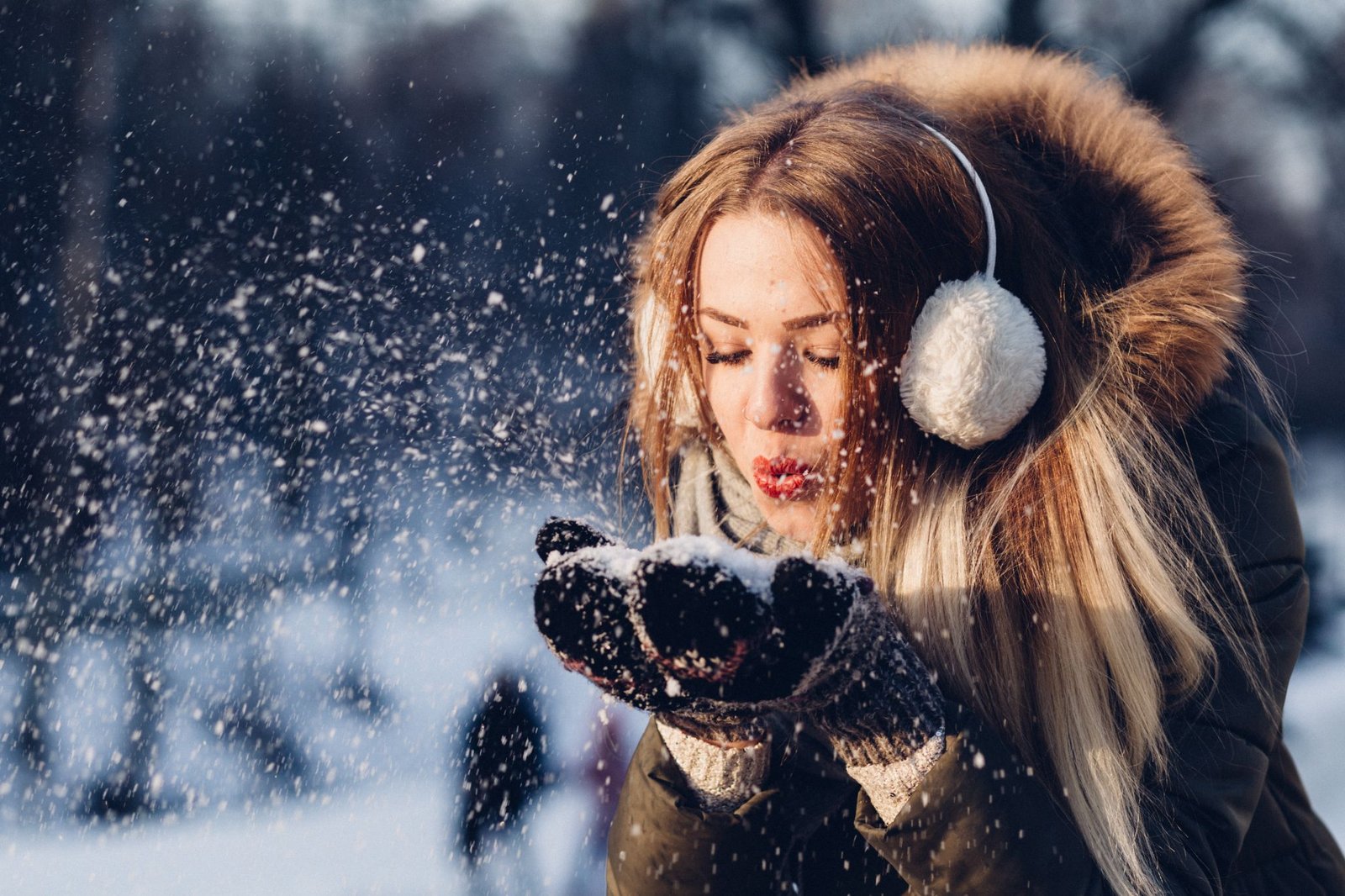 7 IDEAS FOR ROMANTIC DATES IN WINTER Stephi LaReine